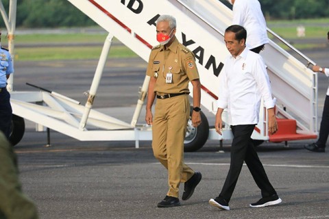 Ganjar soal Unggahan Cukur Rambut Warna Hitam: Foto Tahun Lalu (3)