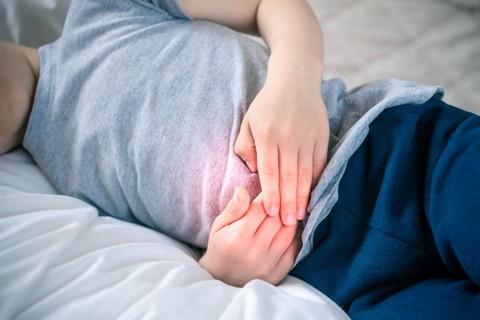 Ilustrasi anak cacingan. Foto: Shutterstock