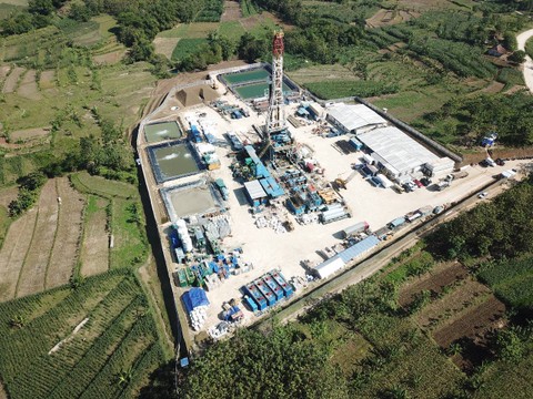Foto udara sumur eksploras Kolibri (KOL)-001 di wilayah onshore Cepu, Jawa Timur, yang dikelola PT Pertamina EP. Foto: Pertamina EP