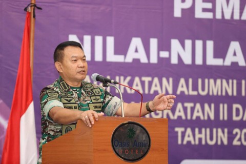 KSAD Jenderal TNI Dr. Dudung Abdurachman di Oasis Amir Hotel, Jakarta Pusat.  Foto: Dok. Istimewa