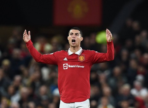Erik ten Hag Ungkap Cristiano Ronaldo yang Memilih Pergi dari MU (1)
