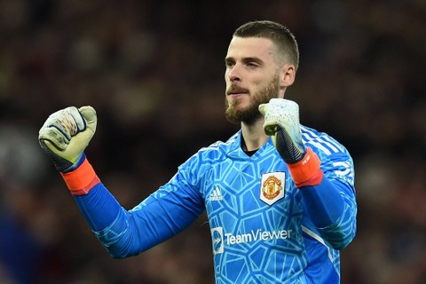 Kiper Manchester United, David de Gea saat pertandingan Manchester United vs West Ham United. Foto: Peter Powell/REUTERS