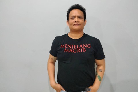 Sutradara Film Menjelang Magrib, Helfi Kardit. Foto: Dok. Istimewa