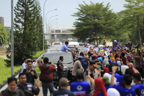 Saat Anies Disambut Lautan Massa di Medan: Luar Biasa, Saya Merasa Terhormat (7)