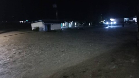 Air Sungai Meluap Akibat Hujan Deras, 2 Kecamatan di Cianjur Terendam Banjir (1)