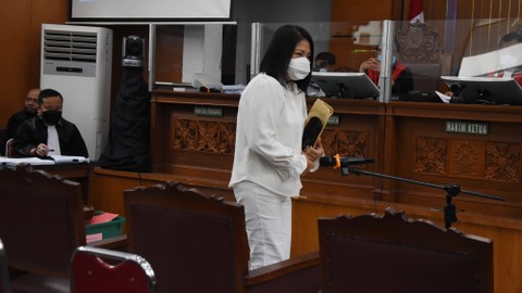 Putri Candrawathi Positif COVID-19, Ikuti Sidang Pembunuhan Yosua Secara Daring