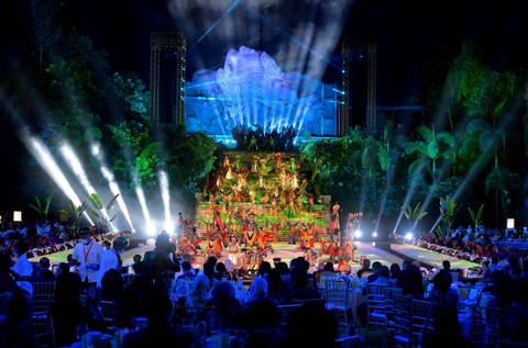 Seniman tampil saat kegiatan Welcoming Dinner and Cultural Performance KTT G20 2022 di kawasan Taman Budaya Garuda Wisnu Kencana (GWK), Badung, Bali, Selasa (15/11/2022).  Foto: Fikri Yusuf/ANTARA FOTO
