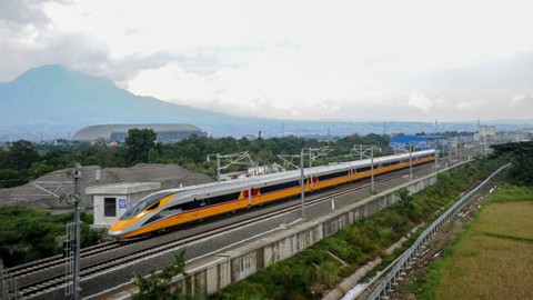 Pemerintah Ungkap 210 Proyek Prioritas Era Jokowi Terganjal Masalah
