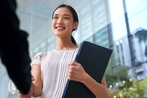 Ilustrasi perempuan karier.   Foto: Shutterstock