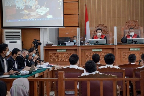 Ferdy Sambo Bersaksi untuk Hendra Kurniawan dkk Hari Ini (2)