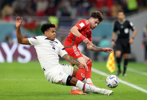 Foto: Gol Penalti Bawa Wales Imbangi Amerika Serikat