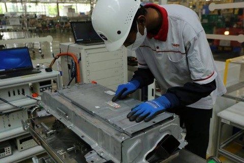 Produksi perdana all new Toyota Kijang Innova Zenix  Foto: Dok. Istimewa