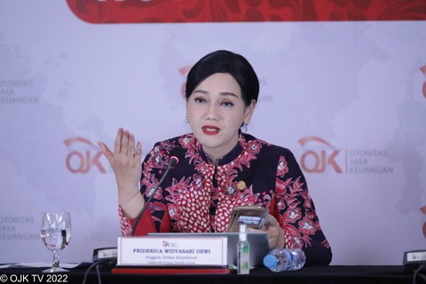 Otoritas Jasa Keuangan (OJK) menyelenggarakan konferensi pers Survei Nasional Literasi dan Inklusi Keuangan (SNLIK) tahun 2022. Foto: Dok. OJK