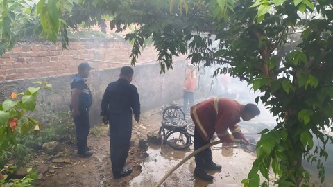 Satu Rumah di Kecamatan Kedaton, Bandar Lampung, Hangus Terbakar (2)