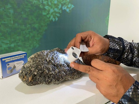 BIMP-EAGA 2022, Kalbar Mineral Center Pamerkan Kecubung dan Bauksit