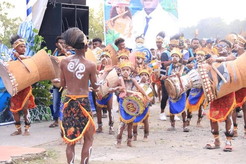 Festival Suling Tambur Ajang Promosi Wisata Raja Ampat