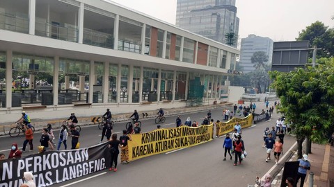 Aksi Tolak RKUHP di CFD Bundaran HI Dibubarkan Paksa, Polisi Beri Penjelasan (2)
