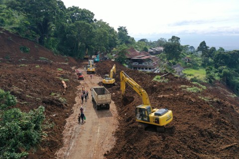 Tim SAR Kembali Temukan Jenazah Korban Gempa Cianjur, Total 603 Orang Meninggal (1)