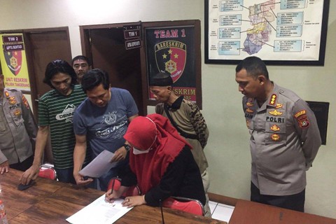 Kasus Pemukulan Petugas SPBU Perempuan di Tangerang Berakhir Damai (1)