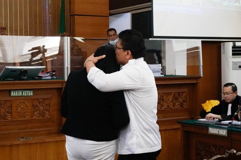 Kala Ferdy Sambo dan Putri Nangis Bareng karena Peristiwa Magelang