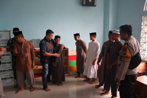 Santri di Gowa yang Ditodong Pistol oleh Polisi Diberi Trauma Healing (1)