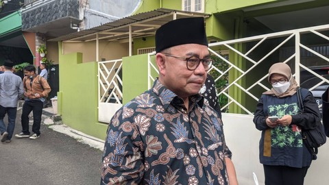 Guyon Terakhir Ferry Mursyidan Baldan ke Sudirman Said di Acara PMI