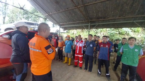 Relawan Provinsi Lampung Beri Pengobatan Gratis untuk Korban Gempa di Cianjur (3)
