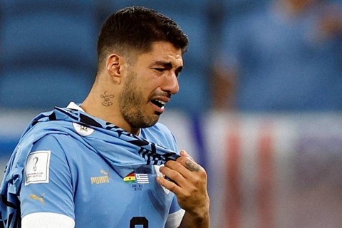 Foto: Tangisan Luiz Suarez saat Uruguay Tersingkir dari Piala Dunia 2022