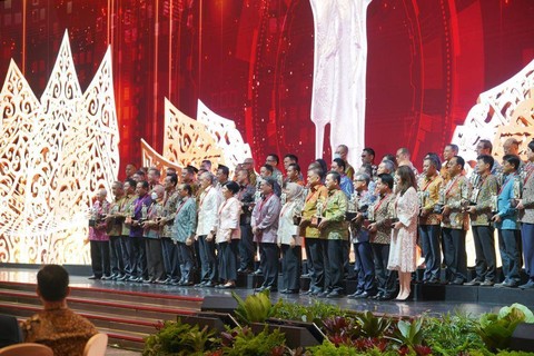 Unggul Dalam Pemberdayaan UMKM, BRI Sabet Dua Penghargaan BI Awards 2022 (1)