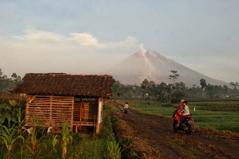 Ilustrasi Gunung Semeru Foto: Rubianto/Tugu Malang