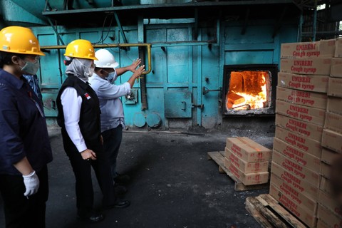 BPOM Musnahkan 192 Ribu Botol Obat Sirop yang Mengandung EG DEG di Semarang