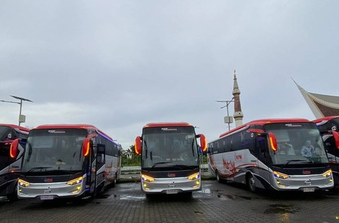 Inilah 3 Unit Bus Laksana Legacy SR3 Panorama Single Glass Andalan PO MPM (1)