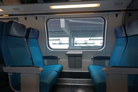  Ilustrasi kursi kereta api. Foto: Shutterstock