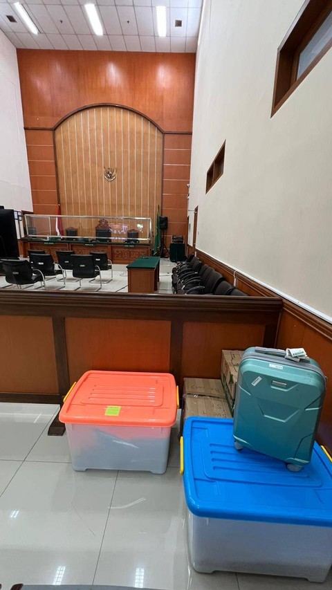 Febri Diansyah Pimpin 896 Korban Koperasi Indosurya Ajukan Gugatan ke PN Jakbar
