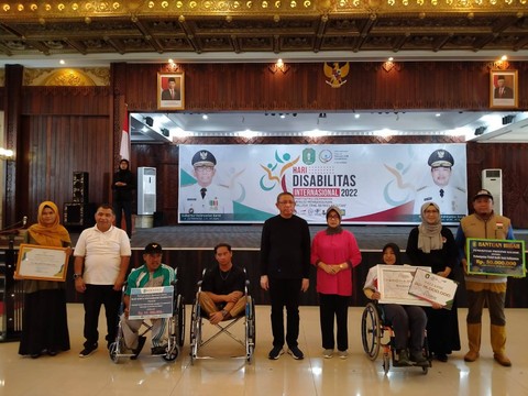 Gubernur Sutarmidji Sentil Dinsos: Program untuk Disabilitas Jangan Monoton (1)