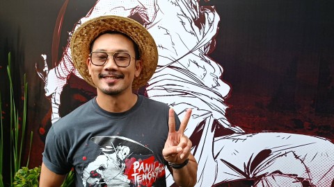 Denny Sumargo di Konferensi Pers Film Panji Tengkorak, kantor Falcon, Duren Tiga, Jakarta Selatan, Senin (19/12) Foto: Giovanni Funck/kumparan