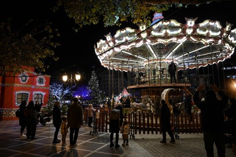 Foto: Gemerlap Dekorasi Natal di Thessaloniki, Yunani