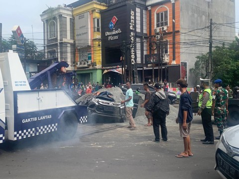 Kecelakaan Truk di Cibubur, Ahli Ingatkan Pentingnya Sikapi Kendaraan Besar (1)