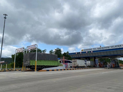 Jelang Nataru, Volume Kendaraan di Tol Bakauheni-Terbanggi Naik 20,67 Persen