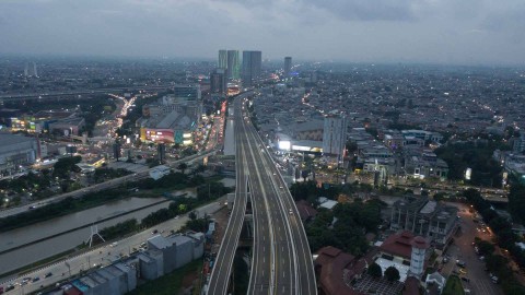 Foto: Tol Becakayu Seksi 2A Dioperasikan, Antisipasi Kepadatan Lalin Nataru