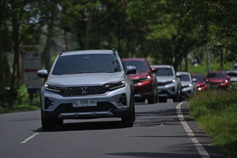 Diajak Naik-turun Gunung, Konsumsi BBM Honda WR-V 13,7 Km/liter (6)