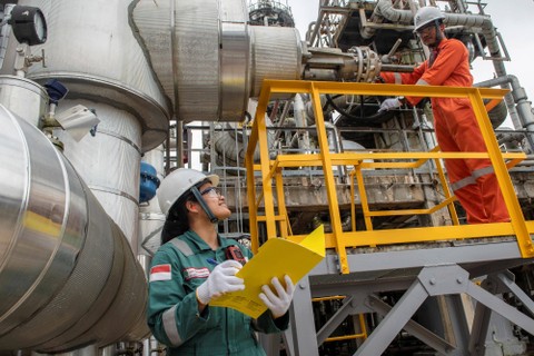 Esai Foto: Cadangan Gas Alam Raksasa dari Muara Badak (2)