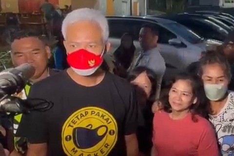 Ganjar Cek Tol Jelang Nataru Hingga Siapkan Pelayanan Kesehatan Gratis di Jateng (1)