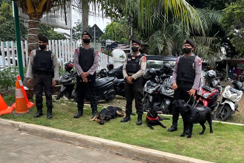 Heru Budi, Irjen Fadil dan Mayjen Untung Maraton Tinjau Gereja-gereja di Jakarta (2)