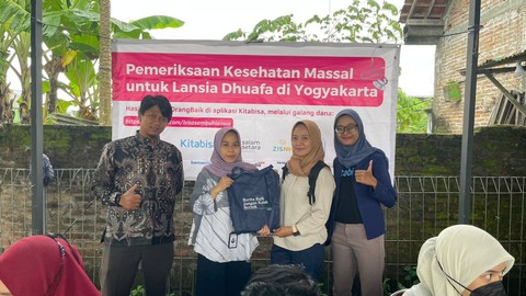 250 Lansia di Jogja Dapat Sembako dan Cek Kesehatan Gratis (1)