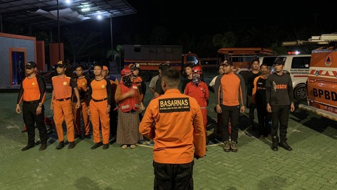 Bocah 12 Tahun Terseret Ombak saat Berwisata di Pantai Tanjung Penghujan (1)