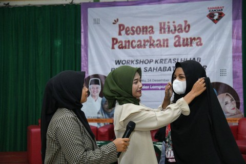 Lewat Kreasi Hijab, Sahabat Ganjar Himpun Dukungan dari Milenial Lampung (1)