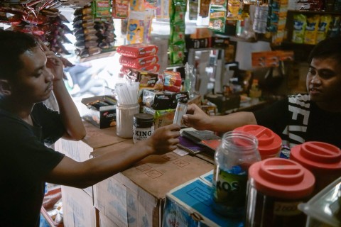 Pengusaha Khawatir Rencana Larang Jual Rokok Eceran Bisa Matikan Pedagang Kecil (1)