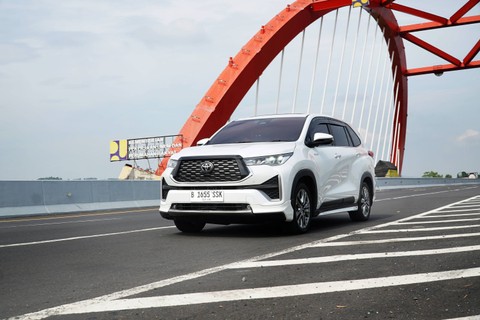 Toyota Kijang Innova Zenix Hybrid. Foto: dok. TAM