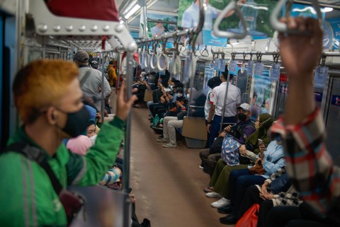 Foto: Tarif KRL Orang Kaya dan Miskin Akan Dibedakan
